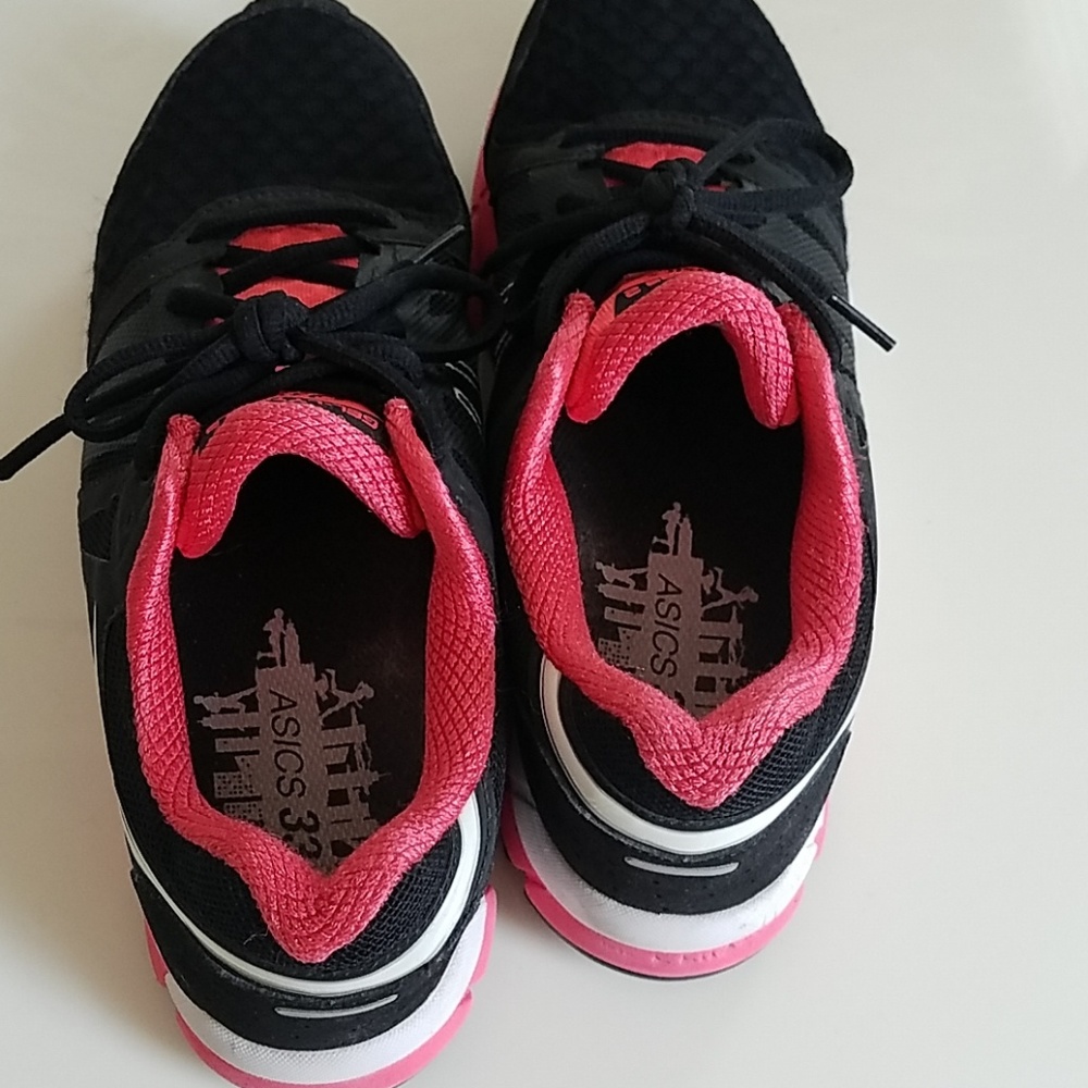 ๐ฅSEE NEW LISTING๐ฅ Asics Gel-Lyte33 2 - Picture 7 of 9